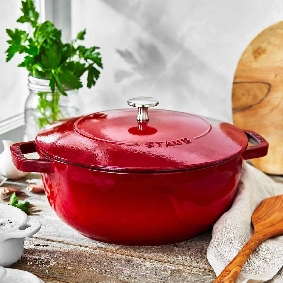 Staub 3.75 Qt. Essential French Oven | Cherry Red 8 Staub 3.75 Qt. Essential French Oven | Cherry Red - Image 6