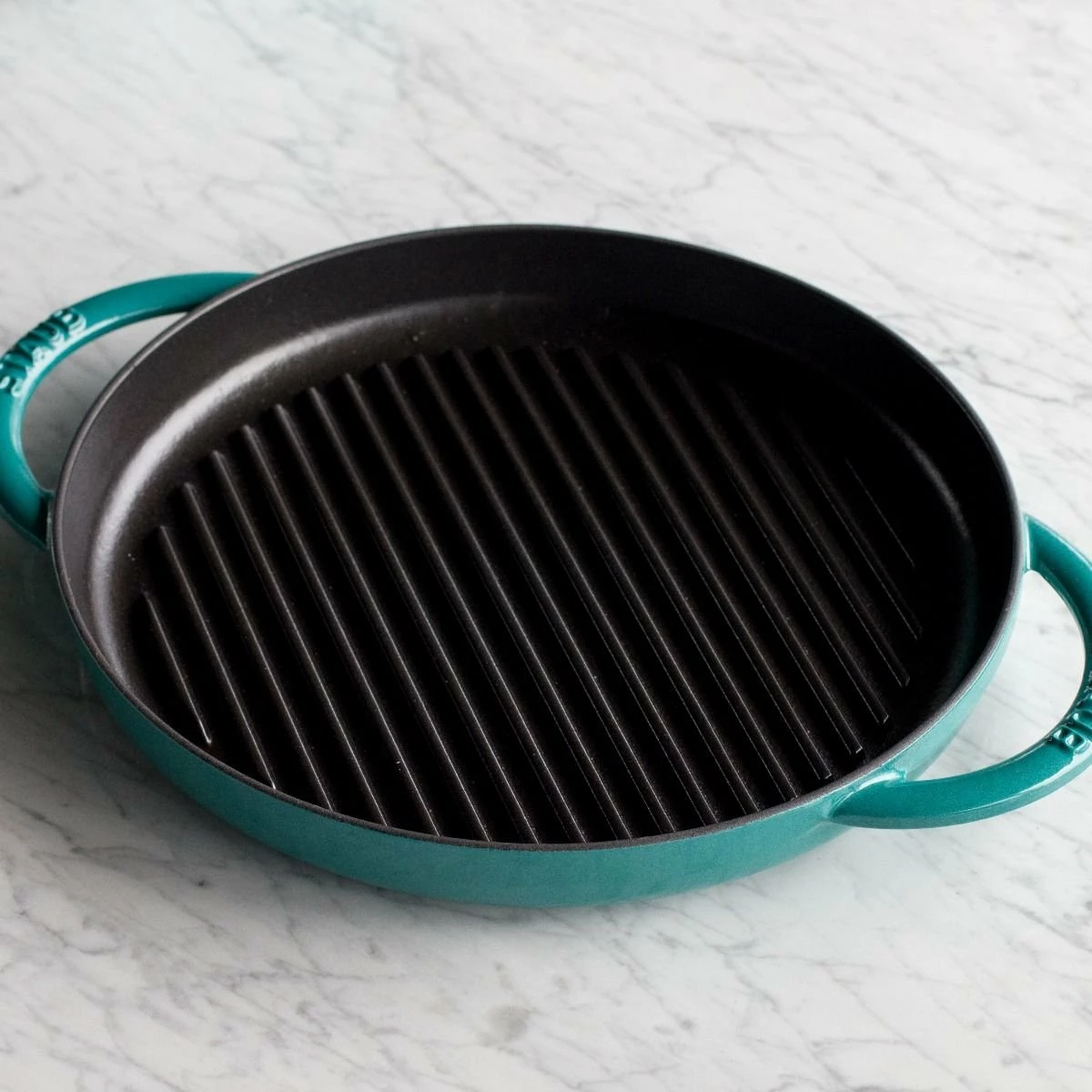 Staub 10" Cast Iron Pure Grill Pan | Turquoise 6 Staub 10" Cast Iron Pure Grill Pan | Turquoise - Image 4