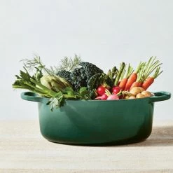 Le Creuset 6.75 Qt. Oval Signature Dutch Oven With Stainless Steel Knob | Artichaut -Le Creuset Shop 13723scr 2c63d0b6e1c47cc