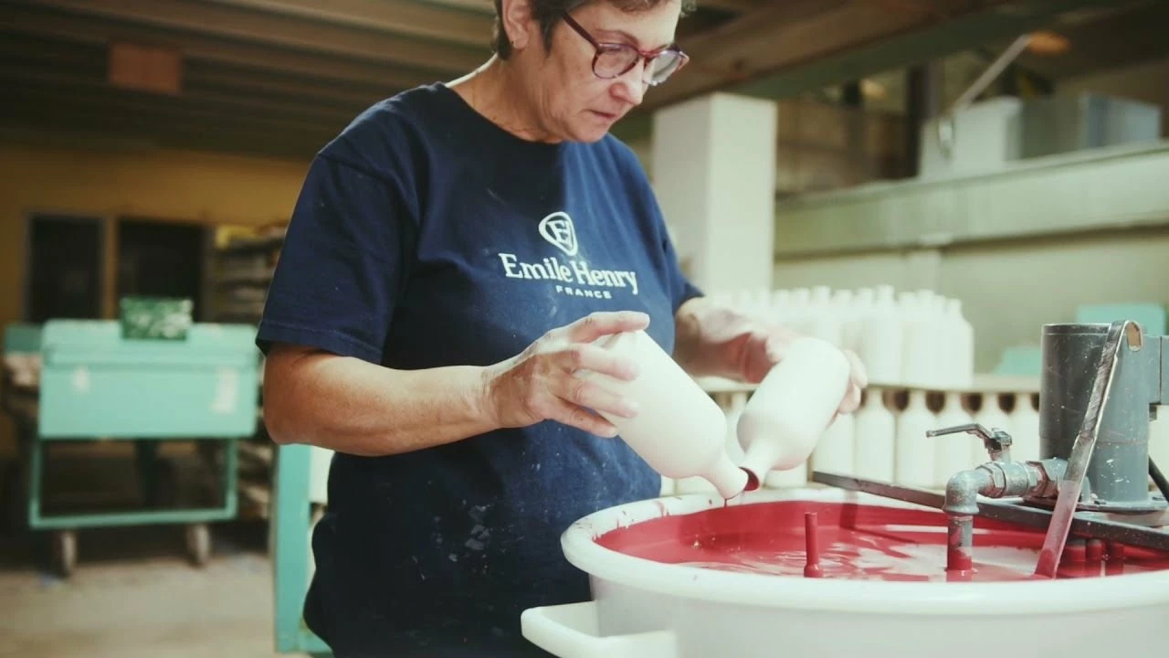 Emile Henry 7.5-Quart Sublime Stewpot | Graphite 7 Emile Henry 7.5-Quart Sublime Stewpot | Graphite - Image 5