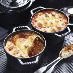 Staub 1.25 Qt. Round Cocotte/Dutch Oven | Graphite Grey -Le Creuset Shop 40509 476 2 1