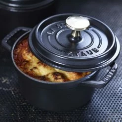Staub 1.25 Qt. Round Cocotte/Dutch Oven | Graphite Grey -Le Creuset Shop 40509 476 4 1
