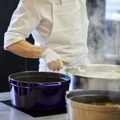 Staub 9 Qt. Round Cocotte/Dutch Oven | Dark Blue 11 Staub 9 Qt. Round Cocotte/Dutch Oven | Dark Blue -Le Creuset Shop 40510 286 0 2