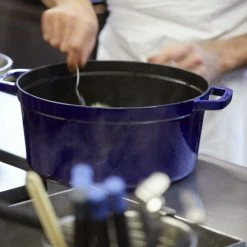 Staub 9 Qt. Round Cocotte/Dutch Oven | Dark Blue 10 Staub 9 Qt. Round Cocotte/Dutch Oven | Dark Blue -Le Creuset Shop 40510 286 0