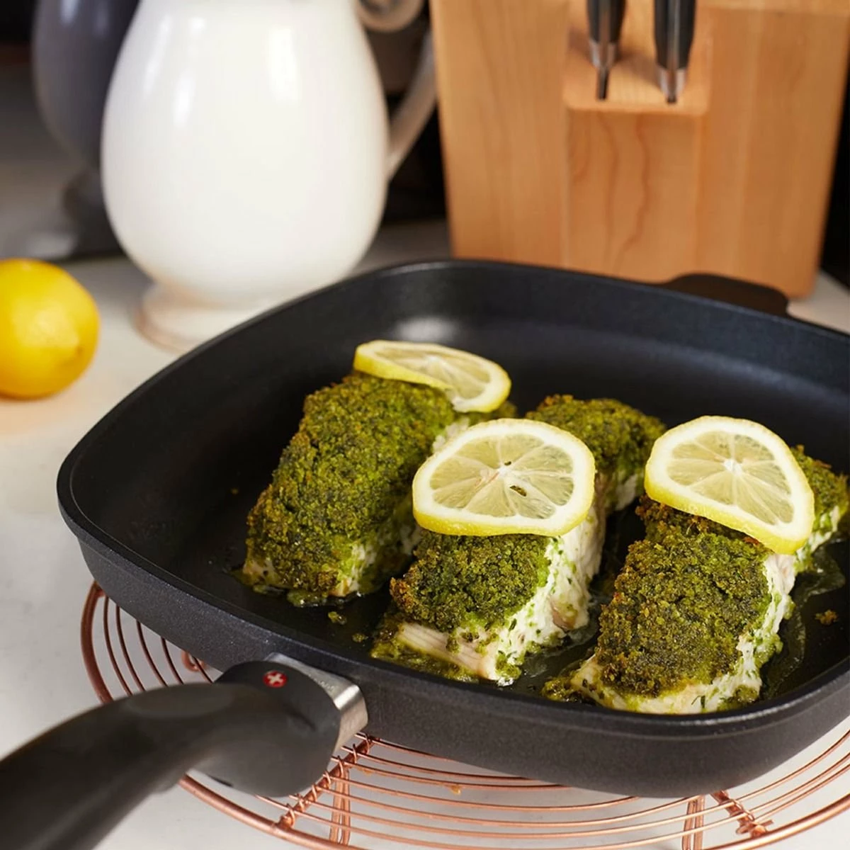 Swiss Diamond | XD Square Grill Pan - 11" X 11" 5 Swiss Diamond | XD Square Grill Pan - 11" X 11" - Image 3