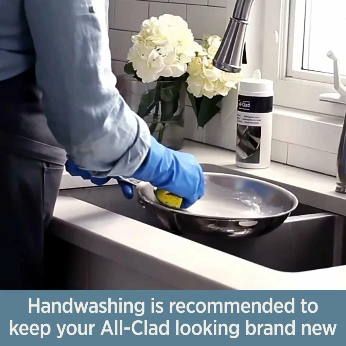 All-Clad D3 Stainless Steel Cookware Set & Casserole Pan | 10-Piece 8 All-Clad D3 Stainless Steel Cookware Set & Casserole Pan | 10-Piece - Image 6