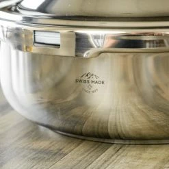 Kuhn Rikon Family Style Pressure Cooker 5 Quart Braiser 9 Kuhn Rikon Family Style Pressure Cooker 5 Quart Braiser -Le Creuset Shop dscf0978