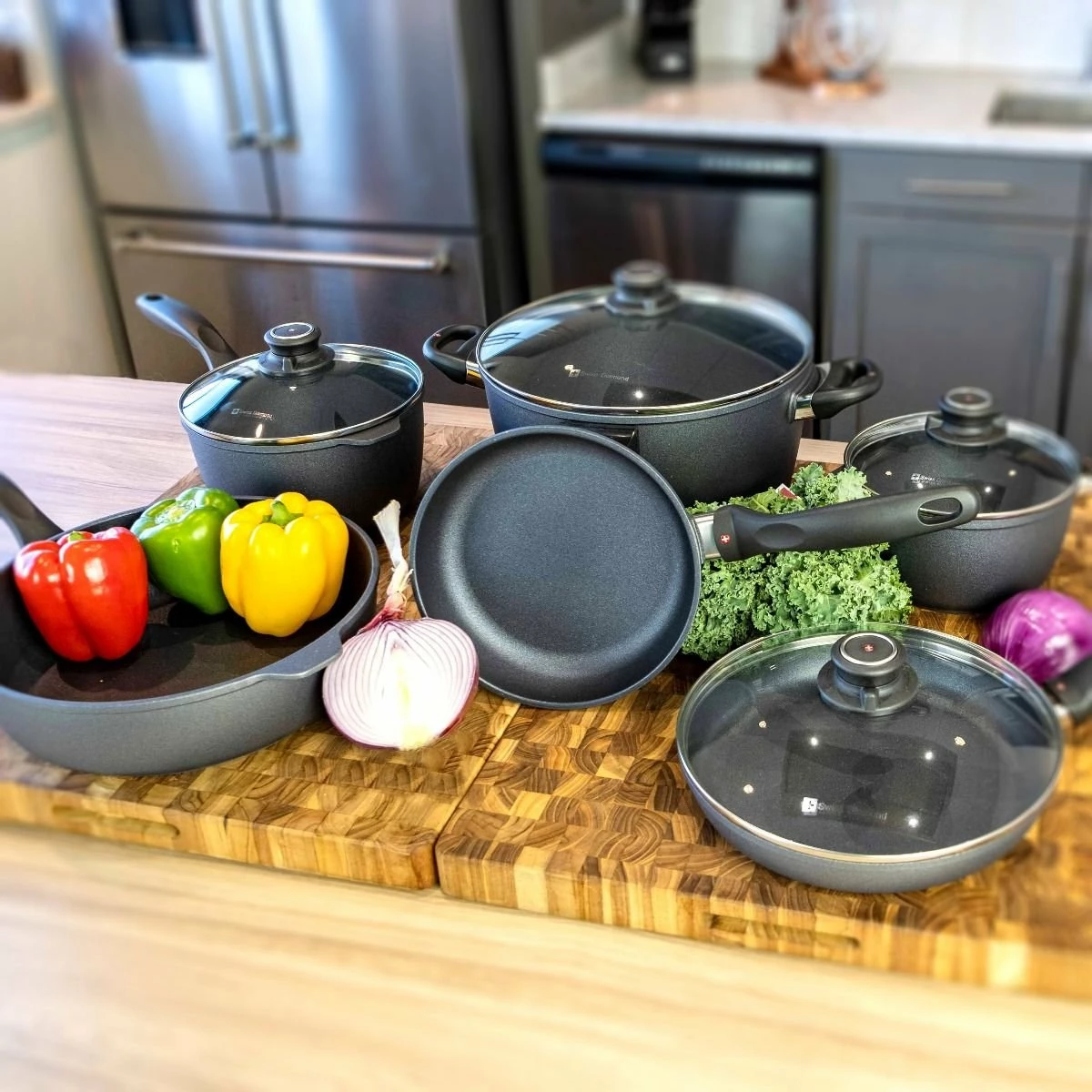 Swiss Diamond | HD Nonstick 10-Piece Cookware Set 4 Swiss Diamond | HD Nonstick 10-Piece Cookware Set - Image 2