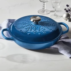Le Creuset 2.25 Qt. Signature Braiser With Stainless Steel Knob | Noel (Marseille Blue) -Le Creuset Shop noelbraiser2