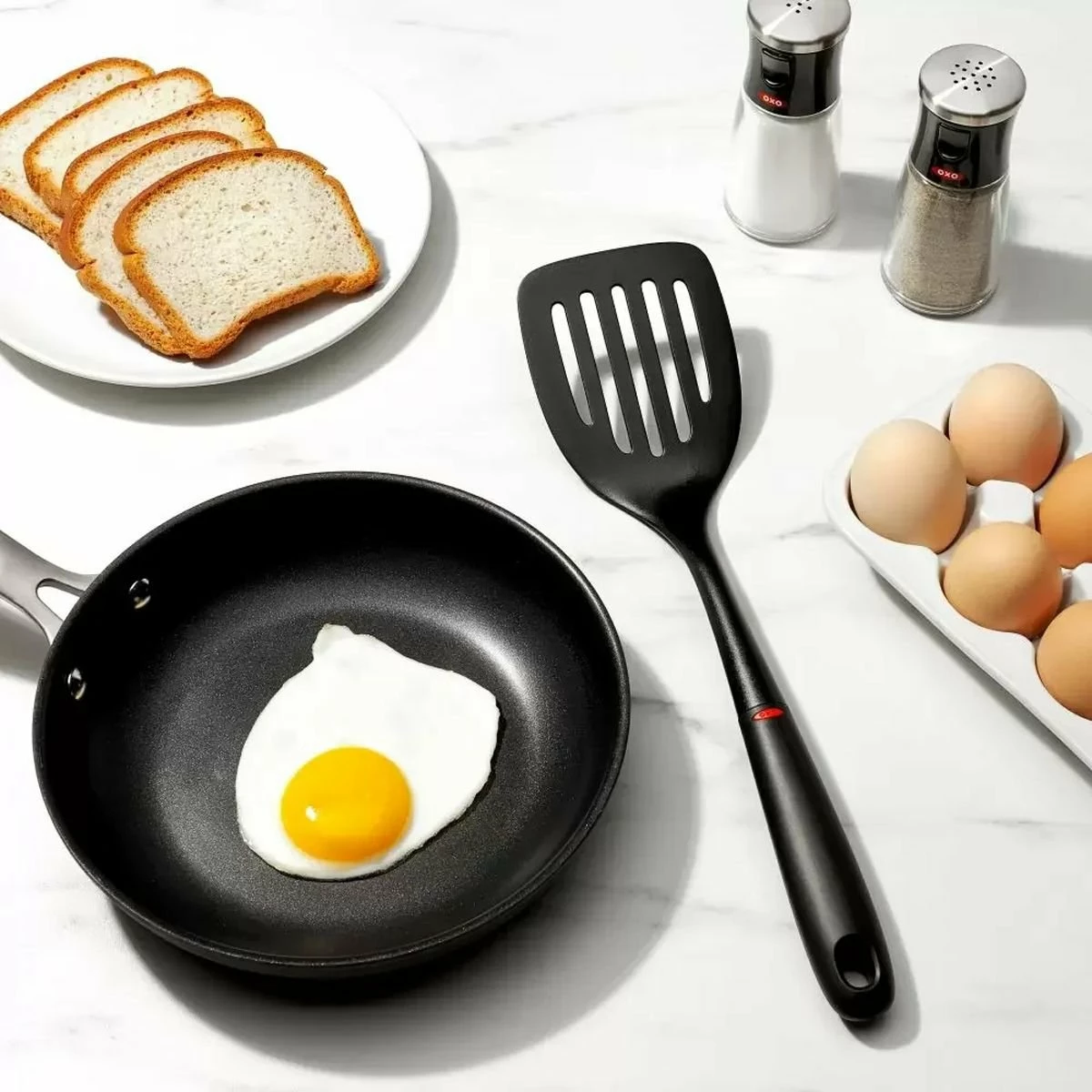 OXO 2-Piece Nonstick Fry Pans Set | 8" & 12" 4 OXO 2-Piece Nonstick Fry Pans Set | 8" & 12" - Image 2