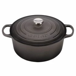 Le Creuset 10-Piece Signature Cookware Set With Stainless Steel Knobs | Oyster Grey 13 Le Creuset 10-Piece Signature Cookware Set With Stainless Steel Knobs | Oyster Grey -Le Creuset Shop oyster fo