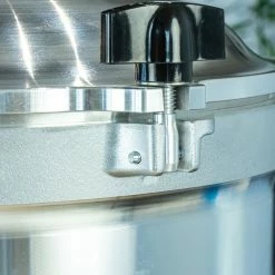 All American 1930 No. 925 Pressure Canner & Cooker | 25-Quart 14 All American 1930 No. 925 Pressure Canner & Cooker | 25-Quart -Le Creuset Shop p6390147 4