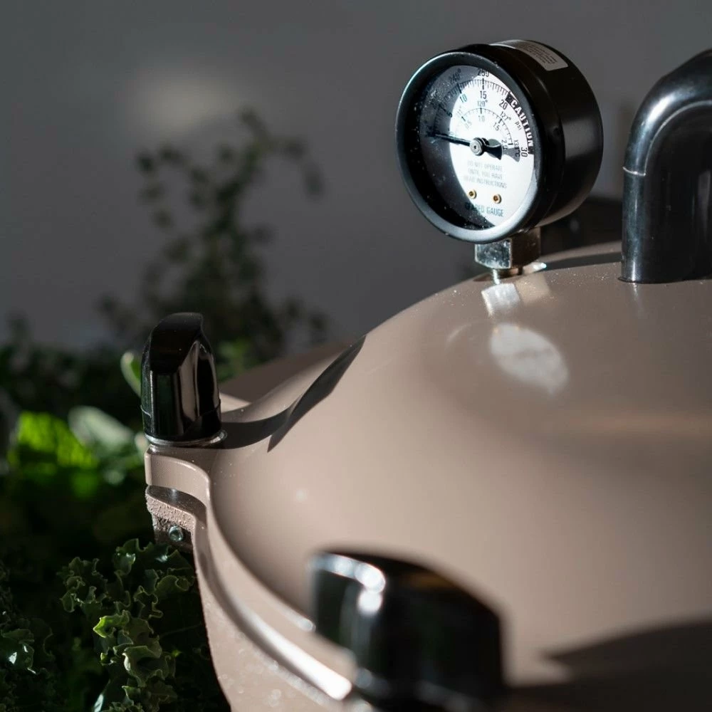 All American 1930 No.921 Pressure Canner & Cooker 21.5 Qt | Barley 7 All American 1930 No.921 Pressure Canner & Cooker 21.5 Qt | Barley - Image 5