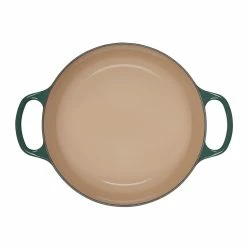 Le Creuset 4.5 Qt. Round Signature Dutch Oven With Stainless Steel Knob | Artichaut 12 Le Creuset 4.5 Qt. Round Signature Dutch Oven With Stainless Steel Knob | Artichaut -Le Creuset Shop rs10243 artichaut inside