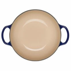 Le Creuset 2.5Qt Signature Cocotte Eiffel Tower Collection | Indigo Blue 12 Le Creuset 2.5Qt Signature Cocotte Eiffel Tower Collection | Indigo Blue -Le Creuset Shop rs10256 eiffel rdo indigo inside scr