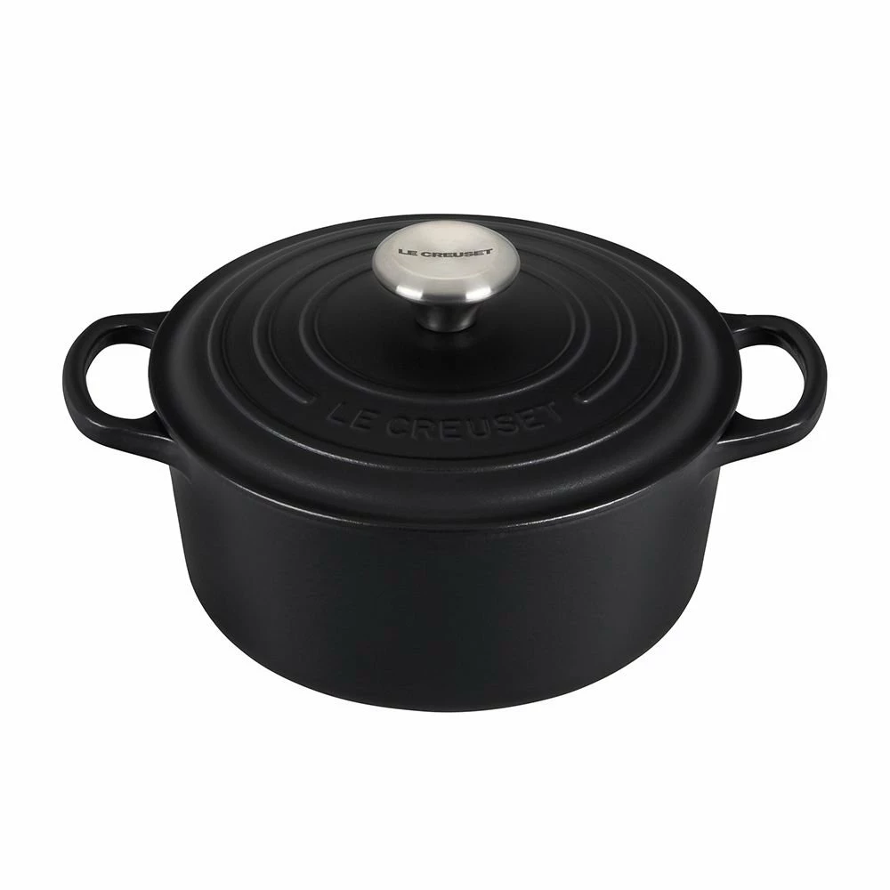 Le Creuset 3.5 Qt. Round Signature Dutch Oven With Stainless Steel Knob | Licorice 3 Le Creuset 3.5 Qt. Round Signature Dutch Oven With Stainless Steel Knob | Licorice