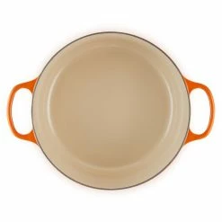 Le Creuset 7.25 Qt. Round Signature Dutch Oven With Stainless Steel Knob | Flame Orange 12 Le Creuset 7.25 Qt. Round Signature Dutch Oven With Stainless Steel Knob | Flame Orange -Le Creuset Shop rs11937 lc 20200311 fr ps os 21177300902430 005a