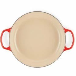 Le Creuset 3.5 Qt. Signature Enameled Cast Iron Braiser With Stainless Steel Knob | Cerise/Cherry Red 14 Le Creuset 3.5 Qt. Signature Enameled Cast Iron Braiser With Stainless Steel Knob | Cerise/Cherry Red -Le Creuset Shop rs11982 lc 20191015 fr ps 00016