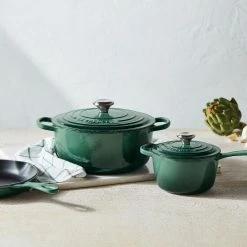 Le Creuset 5.5 Qt. Round Signature Dutch Oven With Stainless Steel Knob | Artichaut 15 Le Creuset 5.5 Qt. Round Signature Dutch Oven With Stainless Steel Knob | Artichaut -Le Creuset Shop rs13722 210112 lecreuset artichaut5piece ret 1