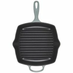 Le Creuset 10.25" Signature Square Grill Skillet | Sea Salt 8 Le Creuset 10.25" Signature Square Grill Skillet | Sea Salt -Le Creuset Shop rs14313 ls2021 26717 3