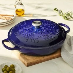 Le Creuset Olive Branch Collection 3.5 Qt. Signature Braiser | Indigo Blue 13 Le Creuset Olive Branch Collection 3.5 Qt. Signature Braiser | Indigo Blue -Le Creuset Shop rs16892 220511 lecreuset olivebranchbraiser sqret