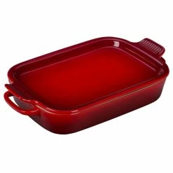 Le Creuset Collector's 23-Piece Set | Cerise -Le Creuset Shop rs5692 pg2015 1367 1