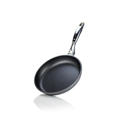 Swiss Diamond HD 9.5" Fry Pan With Griddle Set 11 Swiss Diamond HD 9.5" Fry Pan With Griddle Set -Le Creuset Shop swiss3