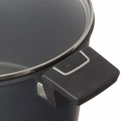 Woll Cookware - Diamond Lite Cookware Set: 10 Pieces -Le Creuset Shop wset10dp woll bakelite handles